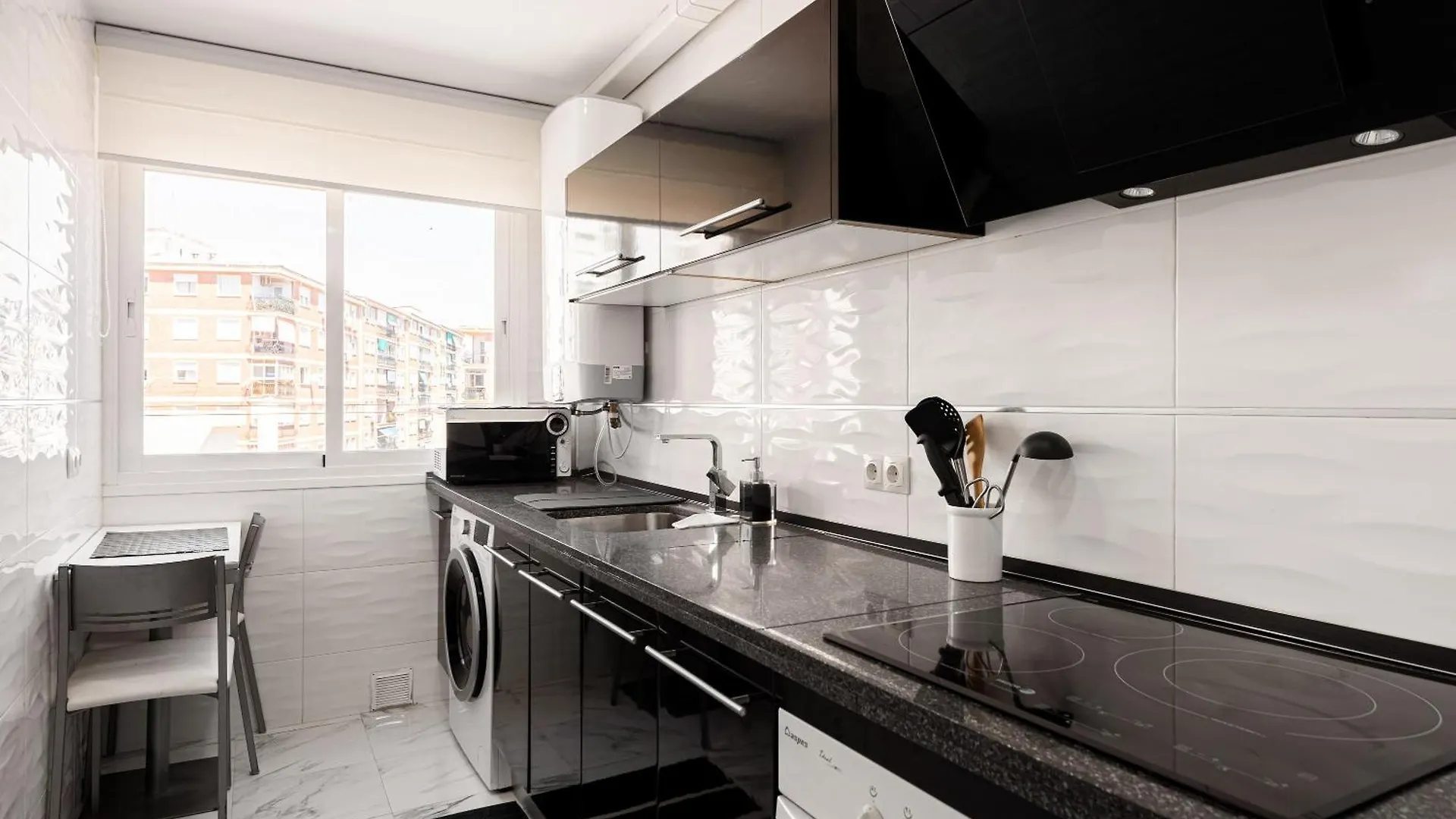 Maria Zambrano Malaga Apartment
